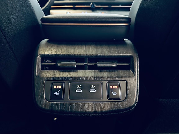 Nissan Ariya 28 of 30