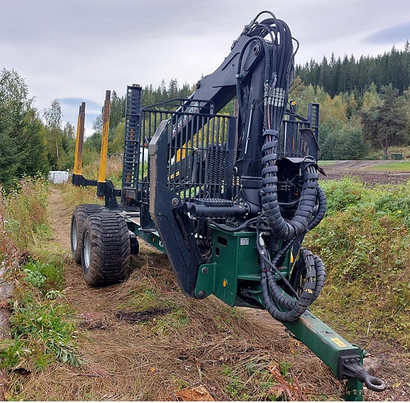 Valtra T234 Direct, Jake bukbeskyttelse, Kronos 150WD og Kronos 1009 2019, kr 1 800 000,-