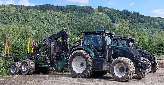 Valtra T234 Direct, Jake bukbeskyttelse, Kronos 150WD og Kronos 1009 2019, kr 1 800 000,-