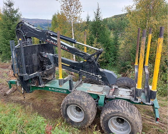 Valtra T234 Direct, Jake bukbeskyttelse, Kronos 150WD og Kronos 1009 2019, kr 1 800 000,-