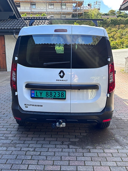 Renault Express 6 of 30