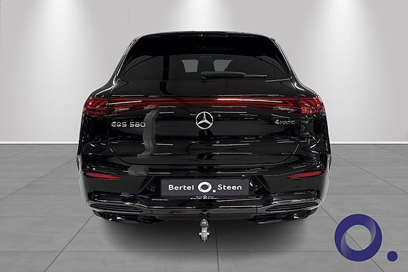 Mercedes-Benz EQS SUV 7 of 21