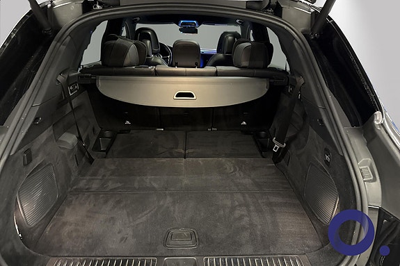 Mercedes-Benz EQS SUV 9 of 21