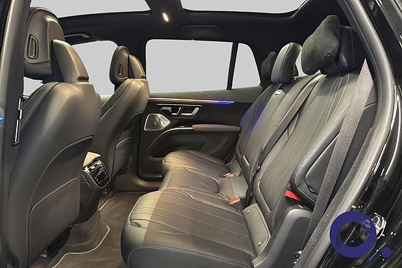 Mercedes-Benz EQS SUV 14 of 21