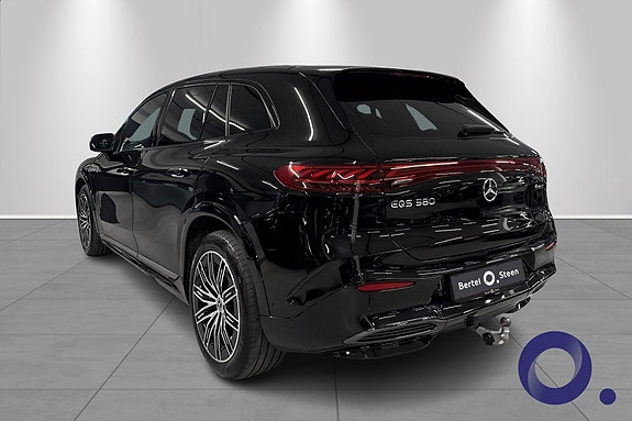 Mercedes-Benz EQS SUV 6 of 21