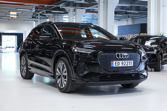 Audi Q4 e-tron 2 of 5