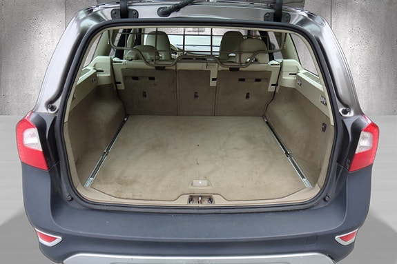 Volvo XC70 21 of 30