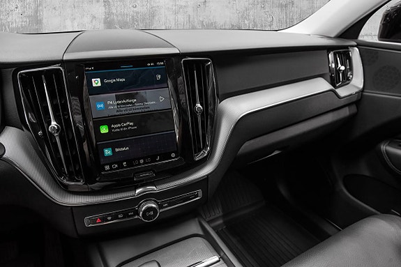 Volvo XC60 11 of 30