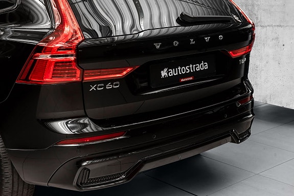 Volvo XC60 6 of 30