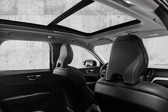 Volvo XC60 28 of 30