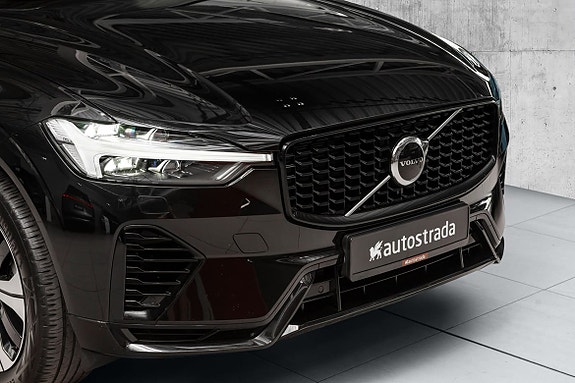 Volvo XC60 3 of 30