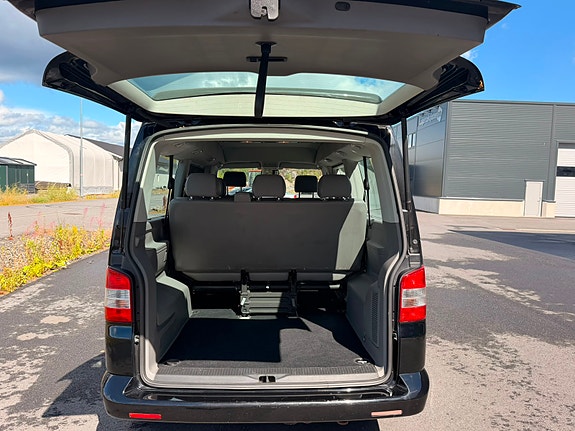Volkswagen Transporter 8 of 30