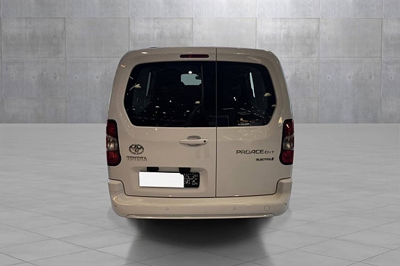 Toyota Proace City 4 of 5