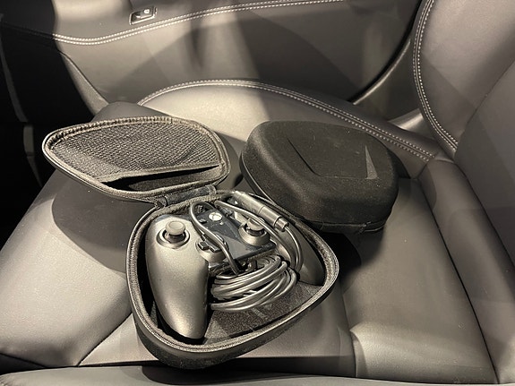 Tesla Model S 6 of 27