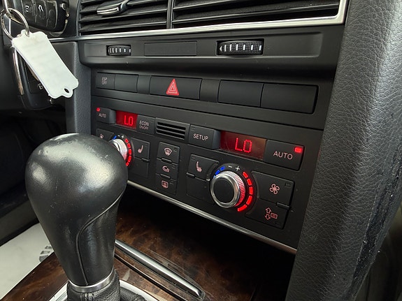 Audi A6 allroad 27 of 30