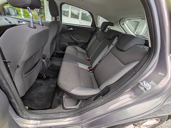 Ford Focus 6 of 17