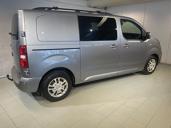Opel Vivaro 2 of 21