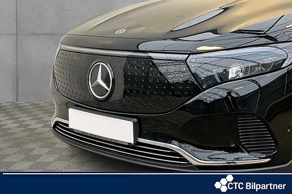 Mercedes-Benz EQA300 5 of 14