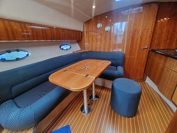 BM-169 Windy Gran Mistral 37 HT m 2 x VP Kad 300. Meget velholdt. Innbytte mulig 3 of 5
