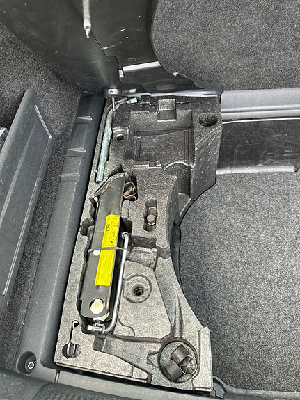 Volkswagen Passat 23 of 30