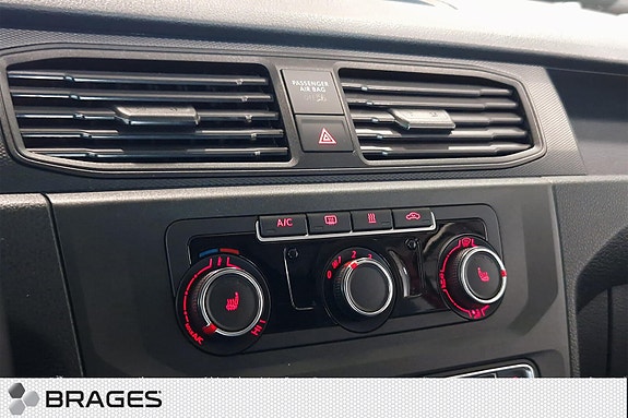 Volkswagen Caddy 18 of 27