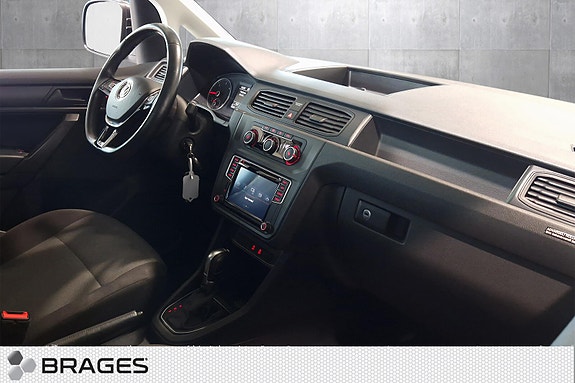 Volkswagen Caddy 23 of 27