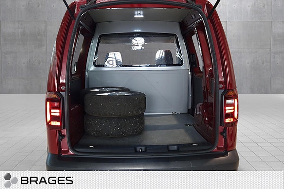 Volkswagen Caddy 25 of 27