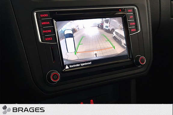 Volkswagen Caddy 16 of 27