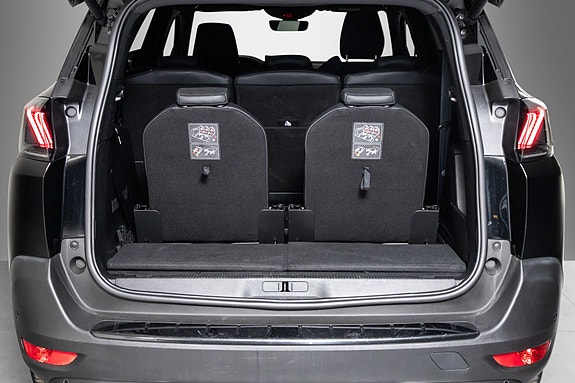 Peugeot 5008 11 of 26