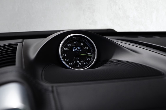 Porsche Cayenne 29 of 30