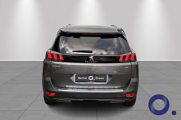 Peugeot 5008 4 of 8