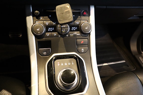 Land Rover Range Rover Evoque 26 of 30