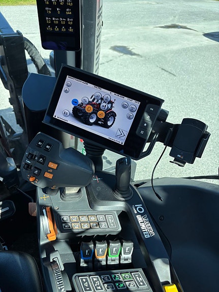 Valtra Q305, laster , fronthydraulikk, GPS RTK, Se timer! 2024, kr 2 549 000,-