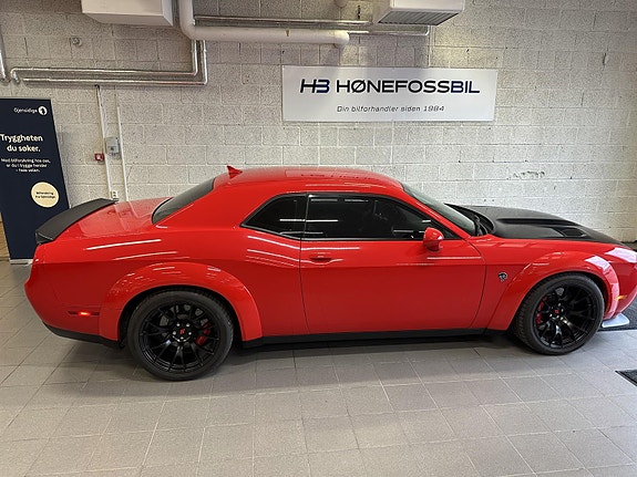 Dodge Challenger 7 of 26
