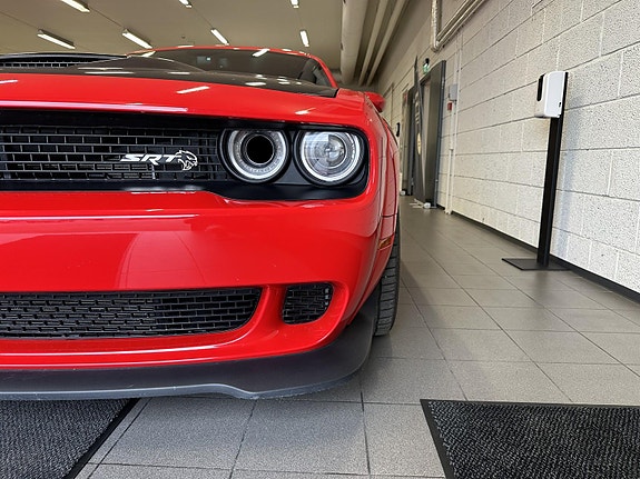 Dodge Challenger 25 of 26