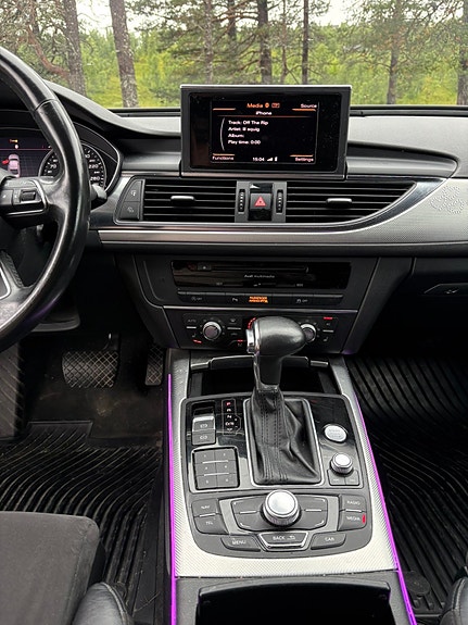 Audi A6 5 of 11