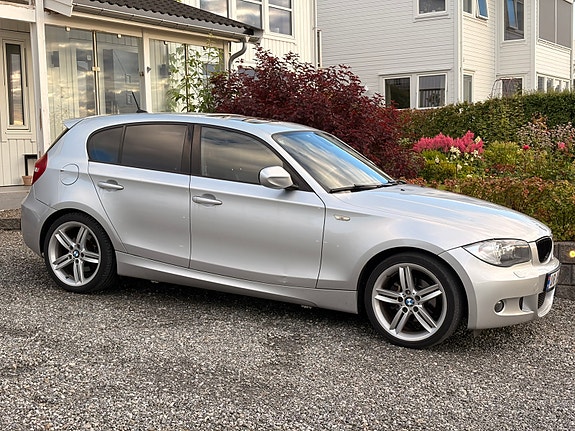 BMW 118d 2 of 30