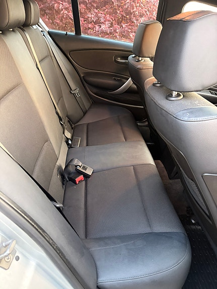 BMW 118d 17 of 30