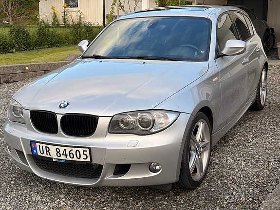 BMW 118d 3 of 30