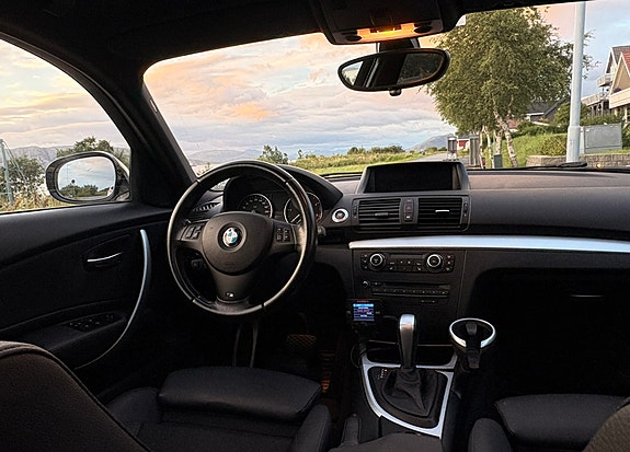 BMW 118d 12 of 30