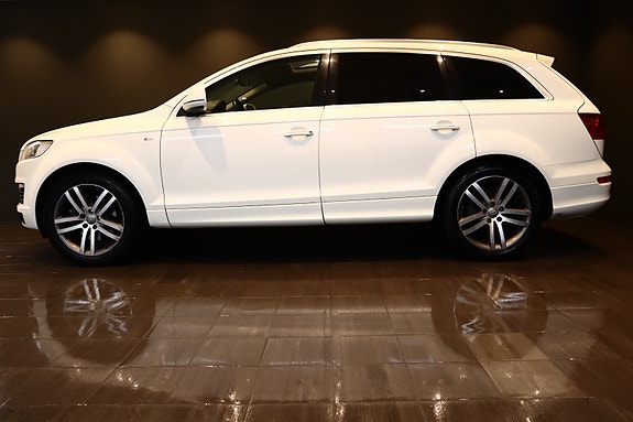 Audi Q7 9 of 30