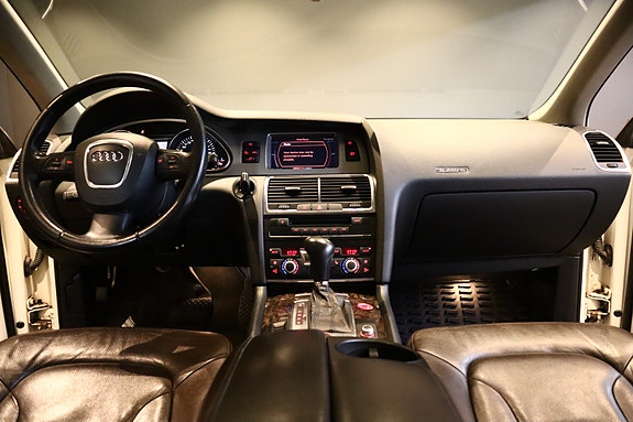 Audi Q7 16 of 30