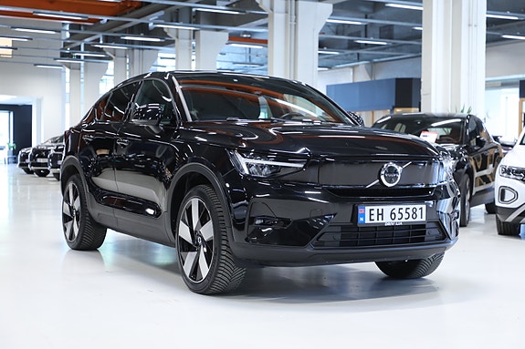 Volvo C40 2 of 5