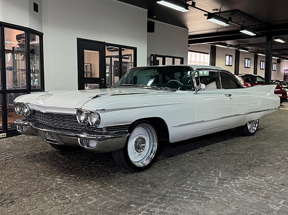Cadillac Deville 10 of 30