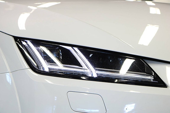 Audi TT 4 of 30