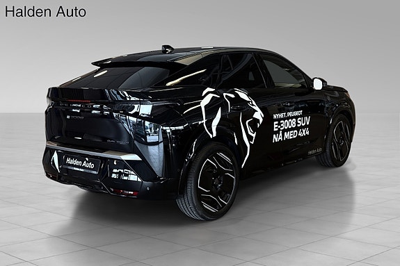 Peugeot e-3008 5 of 5