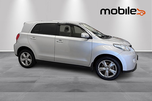 Toyota Urban Cruiser 10 of 27