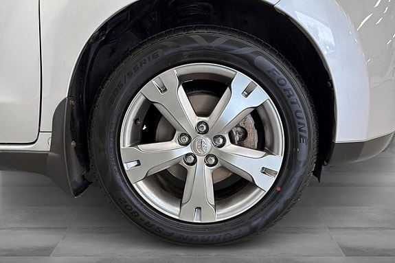 Toyota Urban Cruiser 24 of 27