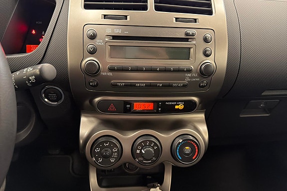 Toyota Urban Cruiser 12 of 27
