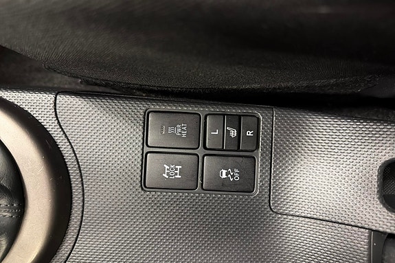 Toyota Urban Cruiser 16 of 27